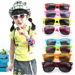 On Sale Boy Girl Sunglasses Child Sun Glasses Anti-uv Baby Sun-shading Eyeglasses Kids Sunglass Random Color